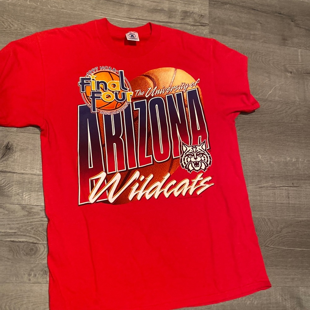 VINTAGE Arizona WildCats 1994 Final 4 Tee!!!